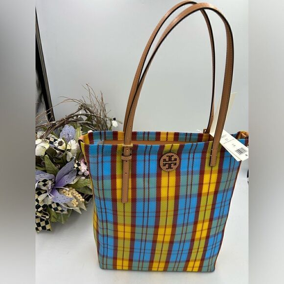 Women’s Tory Burch Ella large mesh market tote zipper closure - Picture 2 of 10